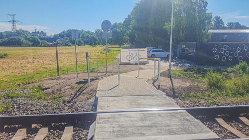 Строительство подходов к пешеходному переходу на участке железной дороги Рига - Олайне, Марупе
